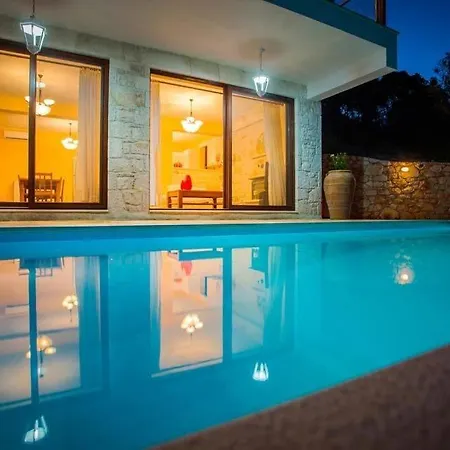 Villa Koroni Sleeps 7 Pool Air Con Wifi