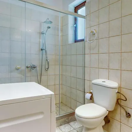 Villa Koroni Sleeps 7 Pool Air Con Wifi