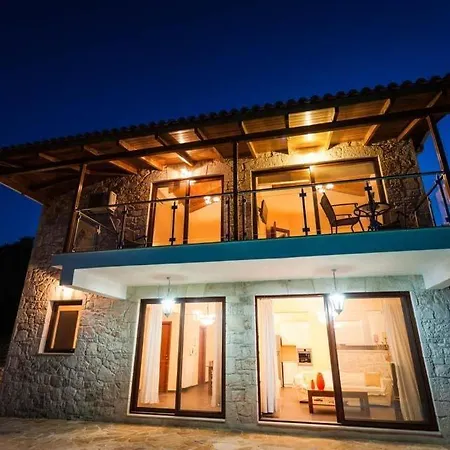 Villa Koroni Sleeps 7 Pool Air Con Wifi *