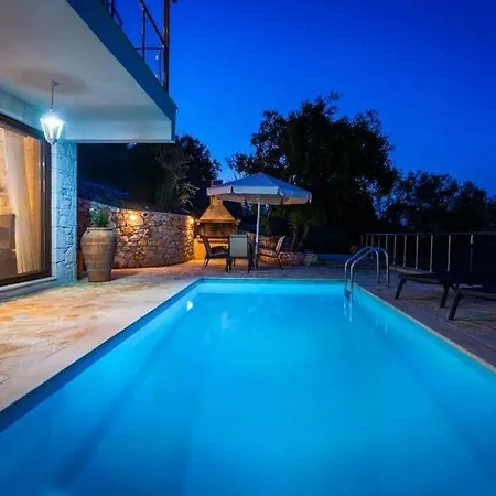 Villa Koroni Sleeps 7 Pool Air Con Wifi *